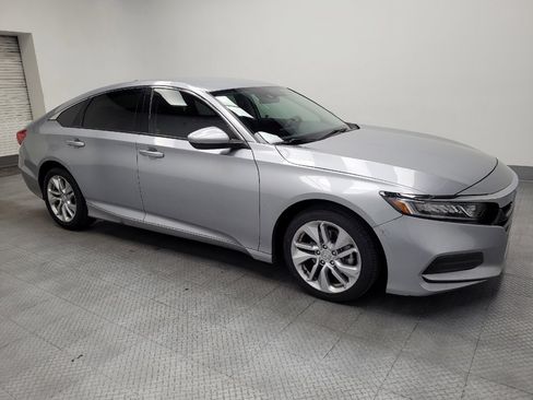 Used 2018 Honda Accord LX image 11