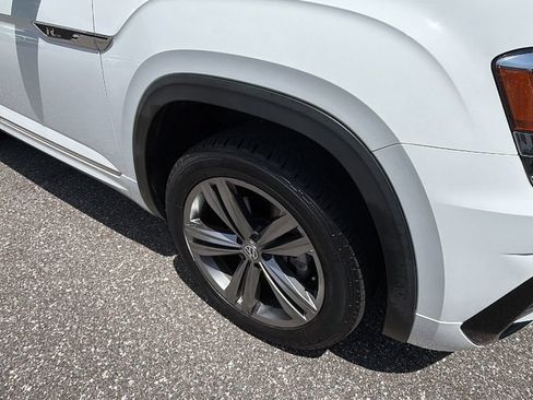 Used 2019 Volkswagen Atlas SE FWD image 10