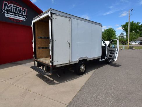 Used 2019 Ford E-350 and Econoline 350 Super Duty w/ Power Windows & Locks Group RWD image 21