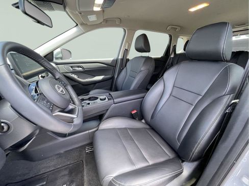 Used 2024 Nissan Rogue SL AWD/4WD image 13