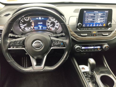 Used 2020 Nissan Altima 2.5 SL FWD image 22