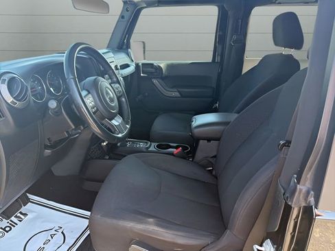 Used 2016 Jeep Wrangler Sport AWD/4WD image 11