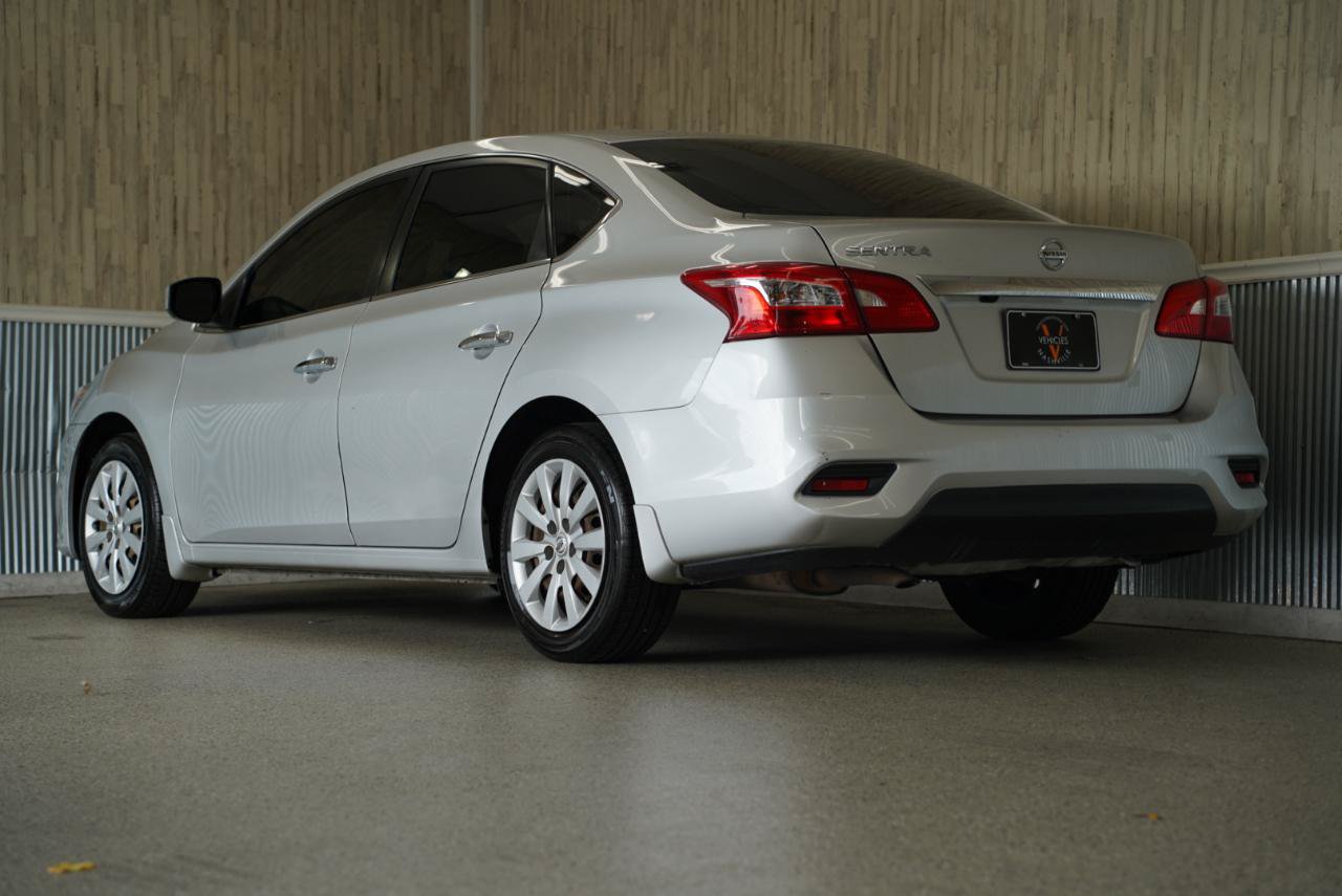 Used 2019 Nissan Sentra S FWD image 10