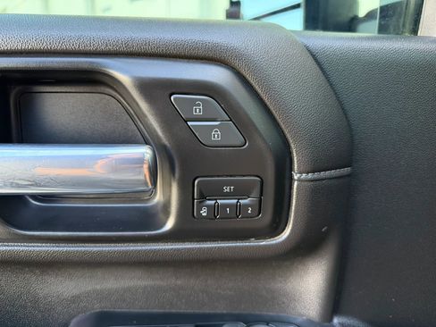 Used 2022 Chevrolet Silverado 3500 High Country AWD/4WD image 26