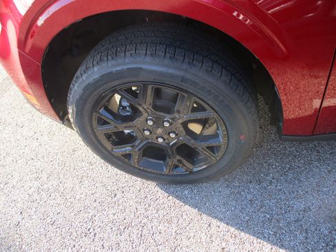 New 2026 Ford Maverick Lariat w/ Black Appearance Package AWD/4WD image 23