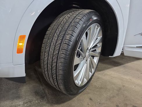 New 2026 Buick Envision Avenir image 34