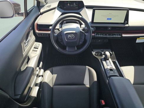 Used 2024 Toyota Prius Prime Premium w/ Advanced Technology Package FWD image 4