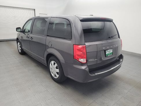 Used 2019 Dodge Grand Caravan SE w/ UConnect Hands-Free Group FWD image 5