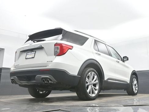 Used 2022 Ford Explorer Platinum w/ Equipment Group 601A AWD/4WD image 52