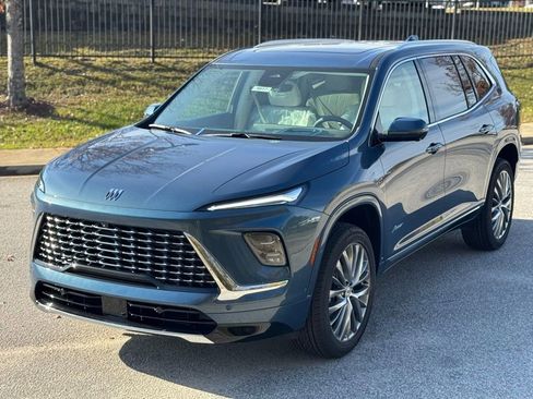 New 2026 Buick Enclave Avenir image 9