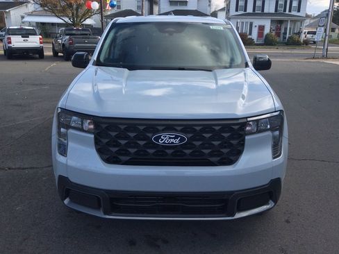 New 2025 Ford Maverick XLT w/ XLT Luxury Package image 3