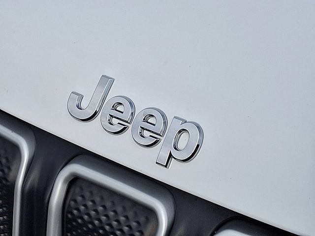 Used 2022 Jeep Compass Latitude AWD/4WD image 30