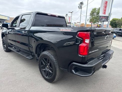 Used 2021 Chevrolet Silverado 1500 Custom Trail Boss w/ Safety Confidence Package AWD/4WD image 3