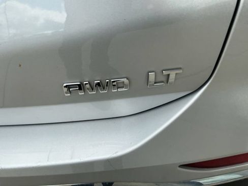 Used 2020 Chevrolet Equinox LT AWD/4WD image 29