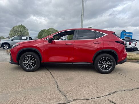 Used 2025 Lexus NX 250 250 Premium w/ Cold Area Package image 3