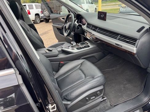 Used 2019 Audi Q7 2.0T Premium Plus w/ Premium Plus Package AWD/4WD image 32