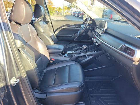 Used 2021 Kia Telluride S image 6