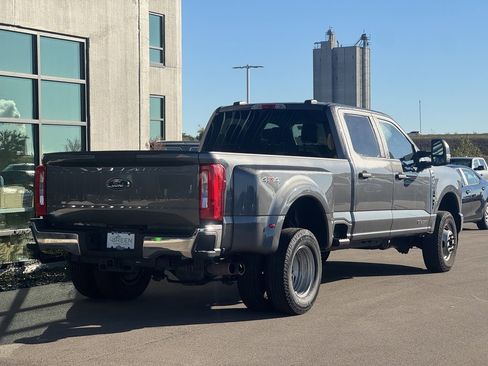 Used 2024 Ford F350 XLT image 5