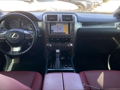 Used 2021 Lexus GX 460 Premium w/ Premium Package image 16