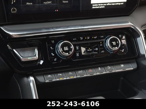 Used 2024 GMC Sierra 1500 Denali Ultimate AWD/4WD image 17