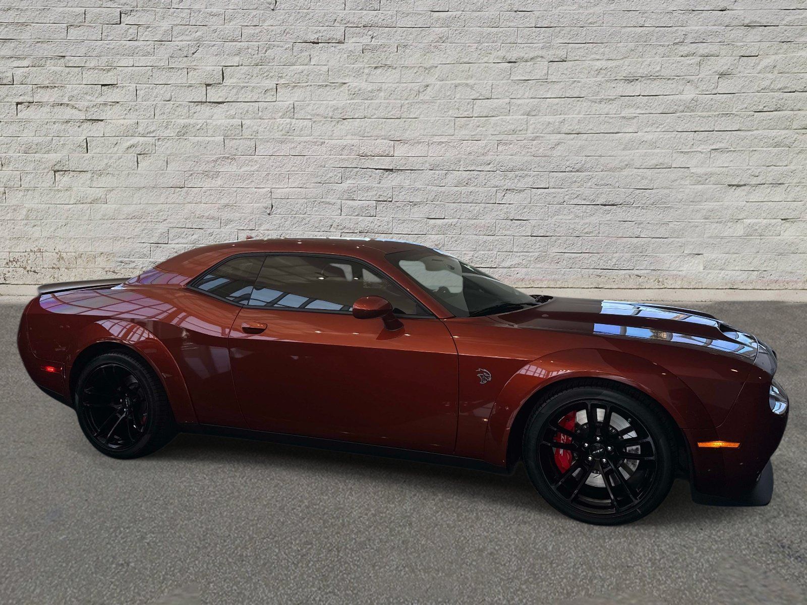 Used 2022 Dodge Challenger SRT Hellcat RWD image 6
