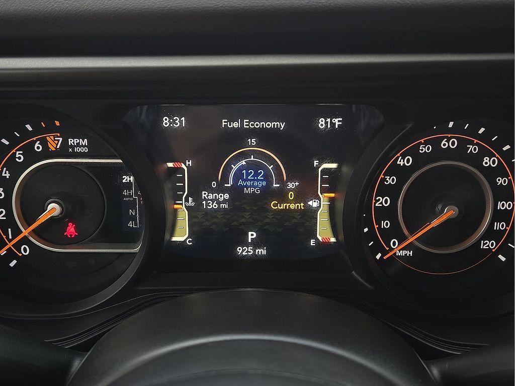 Used 2025 Jeep Gladiator Rubicon AWD/4WD image 36