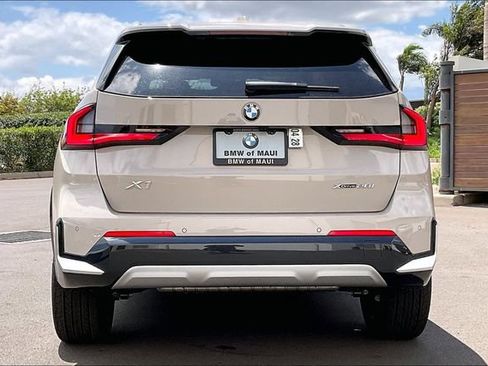 New 2026 BMW X1 xDrive28i w/ Technology Package AWD/4WD image 4