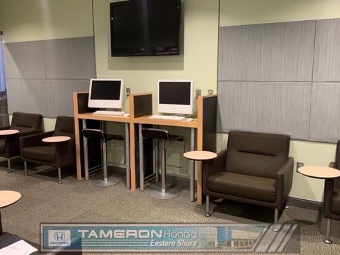 Used 2023 Genesis GV80 2.5T w/ Prestige Package image 39