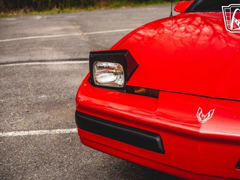 Used 1989 Pontiac Firebird Formula RWD image 37