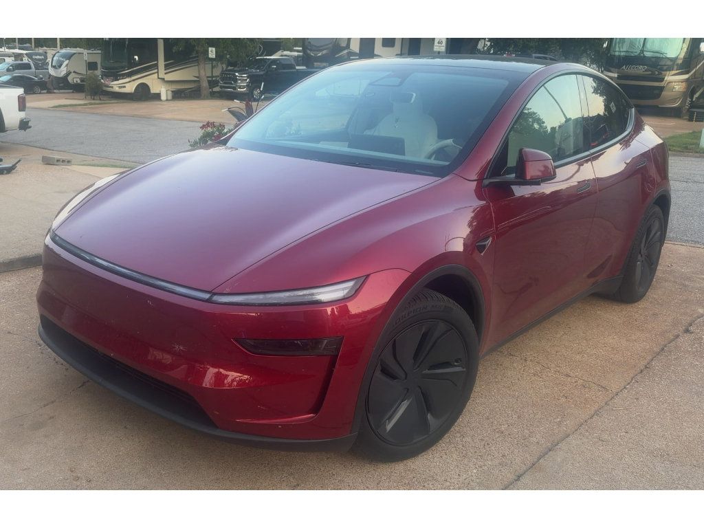 Used 2026 Tesla Model Y Long Range AWD/4WD image 2