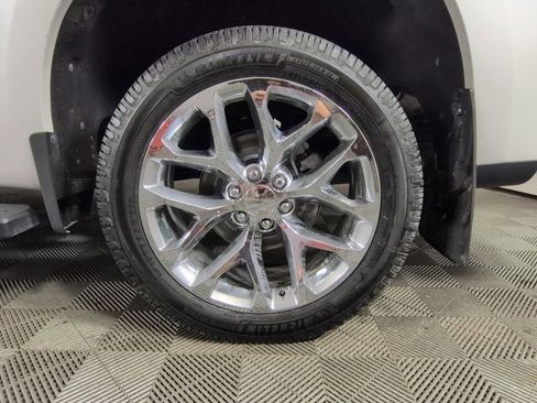 Certified 2022 Chevrolet Silverado 1500 High Country AWD/4WD image 12