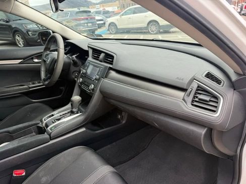 Used 2019 Honda Civic LX image 10
