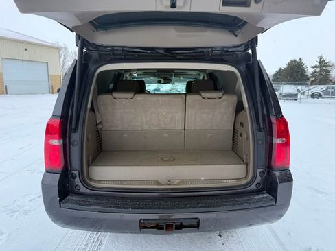 Used 2016 Chevrolet Tahoe LT image 3