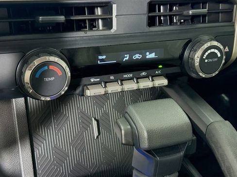 Certified 2026 Toyota Tacoma SR5 image 15