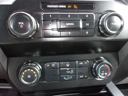 Certified 2020 Ford F150 XLT AWD/4WD image 17