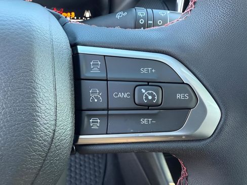 New 2026 Jeep Compass Trailhawk w/ Sun, Sound & Navigation Group image 20