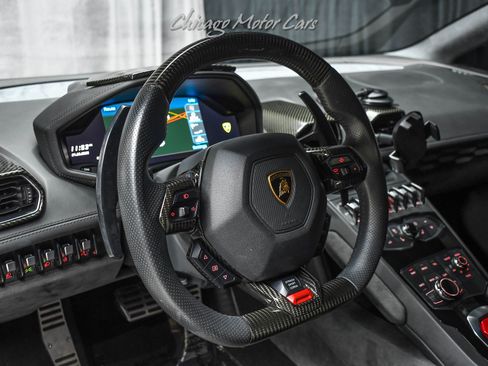 Used 2016 Lamborghini Huracan LP 610-4 Avio AWD/4WD image 9