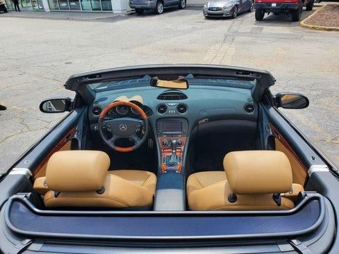 Used 2005 Mercedes-Benz SL 600 image 12