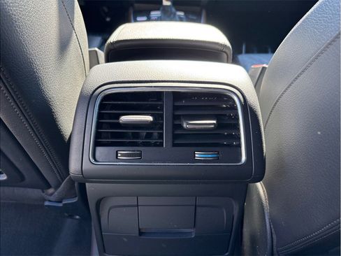 Used 2015 Audi Q5 3.0T Premium Plus image 38