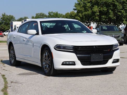 Used 2017 Dodge Charger SXT w/ Rallye Group AWD/4WD image 4