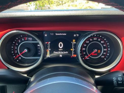 Used 2018 Jeep Wrangler Unlimited Rubicon AWD/4WD image 11