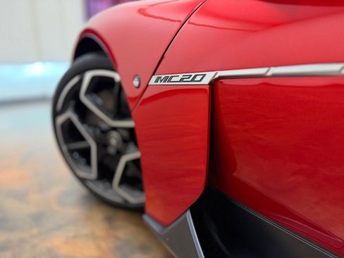 Used 2022 Maserati MC20 Coupe RWD image 57