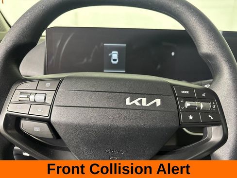 Used 2025 Kia K4 FWD image 14