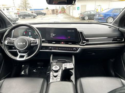 Used 2025 Kia Sportage X-Line AWD/4WD image 15