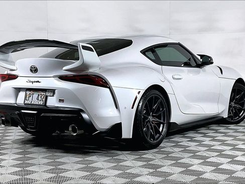 Used 2024 Toyota Supra RWD image 10