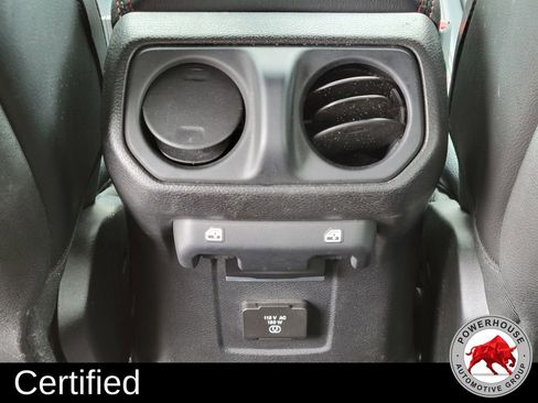 Used 2018 Jeep Wrangler Unlimited Rubicon image 16