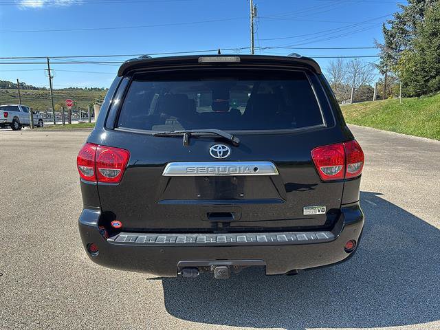Used 2016 Toyota Sequoia Limited w/ Safety & Convenience Package AWD/4WD image 3