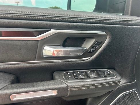 Used 2020 RAM 1500 Laramie w/ Sport Appearance Package image 18