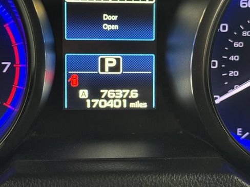 Used 2016 Subaru Outback 2.5i Limited AWD/4WD image 14