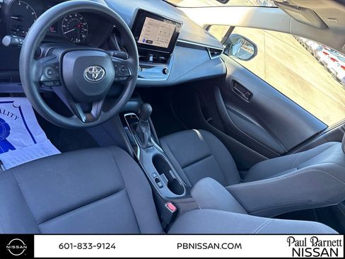 Used 2024 Toyota Corolla LE image 20